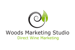 logo Woods Marketing Studio